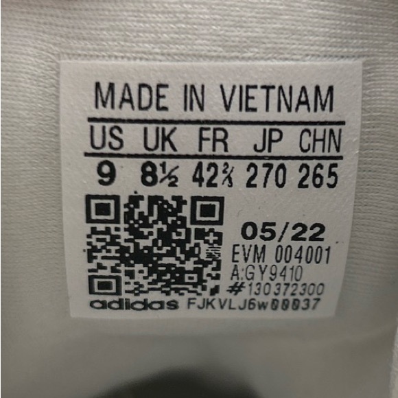 Adidas Hyperturf Nubuck Shoes "Cloud White" - GY9410 BRAND NEW SIZE 9 US MENS - Picture 6 of 6